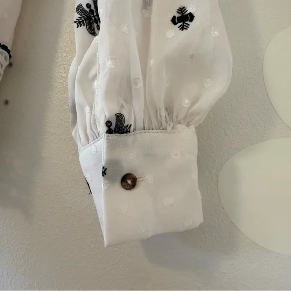 EUC Bohme Sheer Cream and Black Embroidered Long Sleeve Mock Neck Blouse - Picture 8 of 12